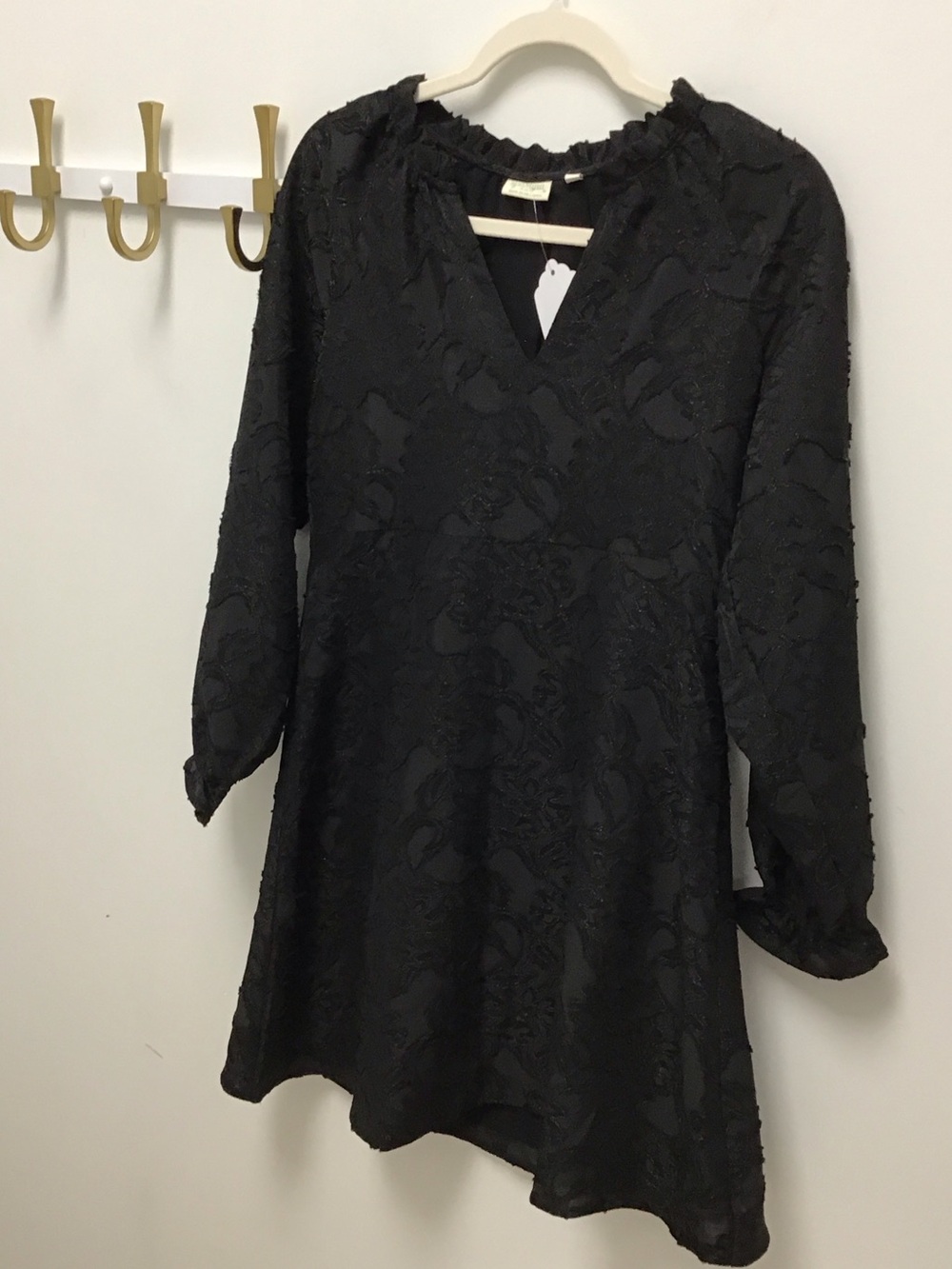 Spartina Black Textured V-Neck Long Sleeve Dress